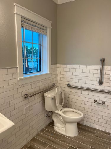 Christian Brothers Auto - Oveido, Florida