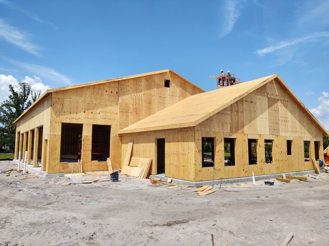 Christian Brothers Auto - Oveido, Florida