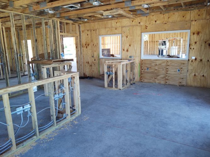 Christian Brothers Auto - Oveido, Florida