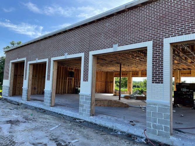 Christian Brothers Auto - Oveido, Florida