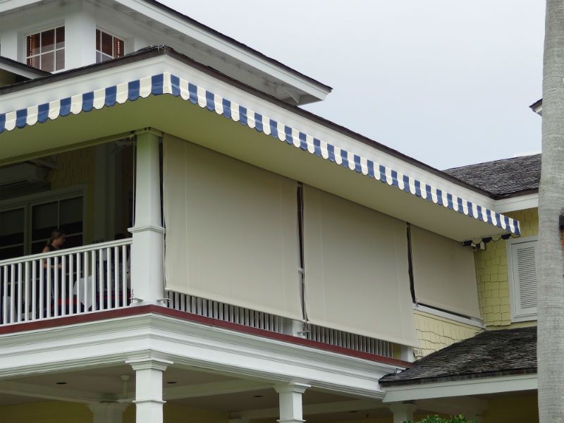 Restaurant Patio Rolldown Curtains