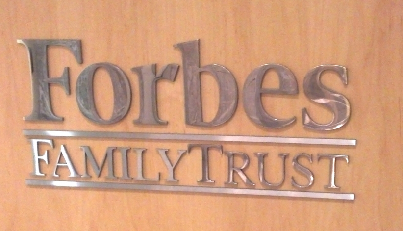 Letters & Logo Signs