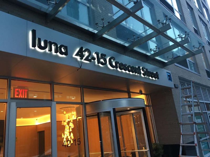 Letters & Logo Signs