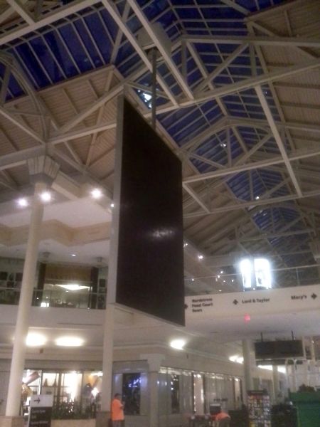Burlington Mall Hanging LED Screen