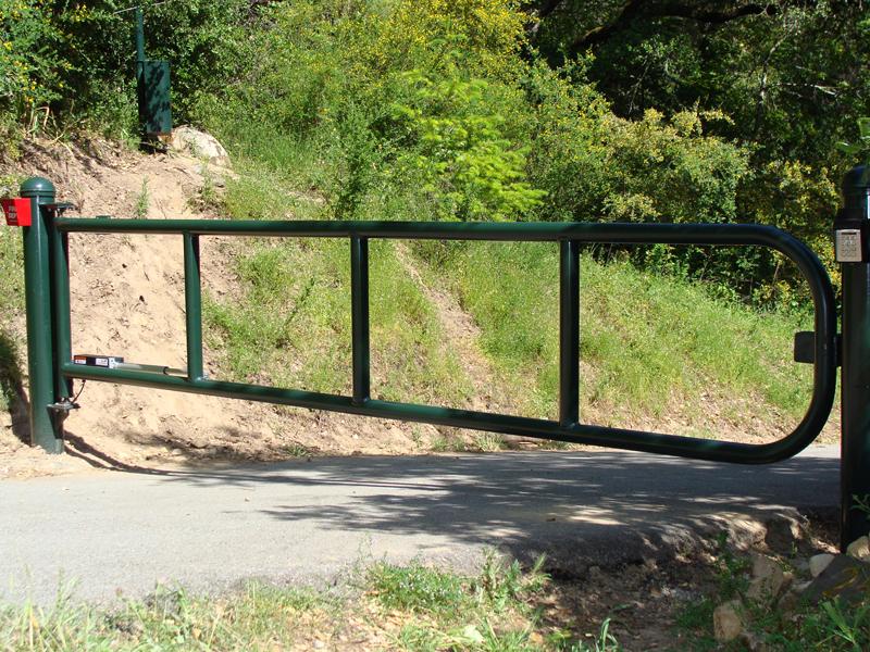 Private Road Vehicle Gate