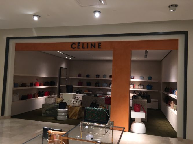 CELINE - Village of Merrick Park