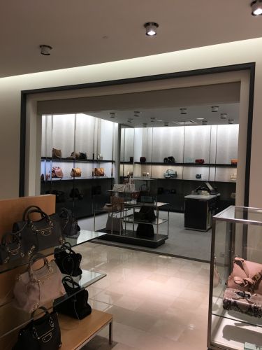 CHLOE - Village of Merrick Park