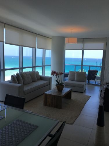 Luxury Apartment at Carillon Hotel