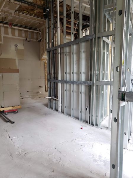  Fly Bar and Resurant