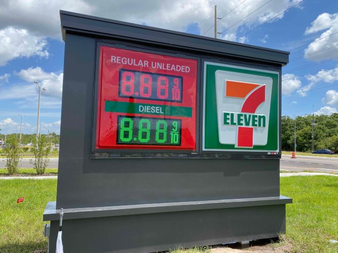 7Eleven Gas Station