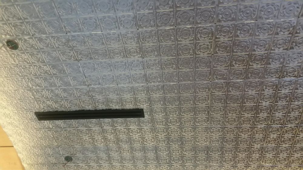 Urbain 40 Metal Ceiling