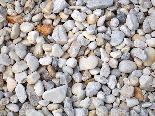 Gravel: White