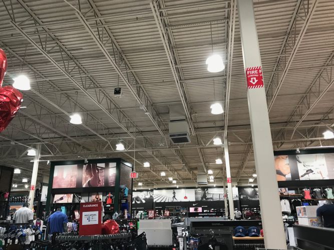 Dick&rsquo;s Sporting Goods &ndash; Cumberland Mall