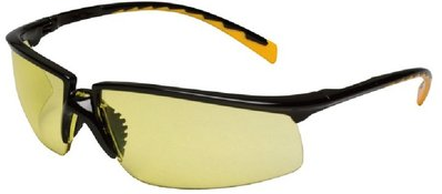 3M Holmes Workwear Eye Protection 90207-80025H  Lightweight safety eyewear with yellow anti-fog lenses