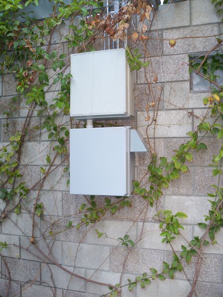 DTLA Multi-dwelling unit: Outdoor enclosure for pool music system