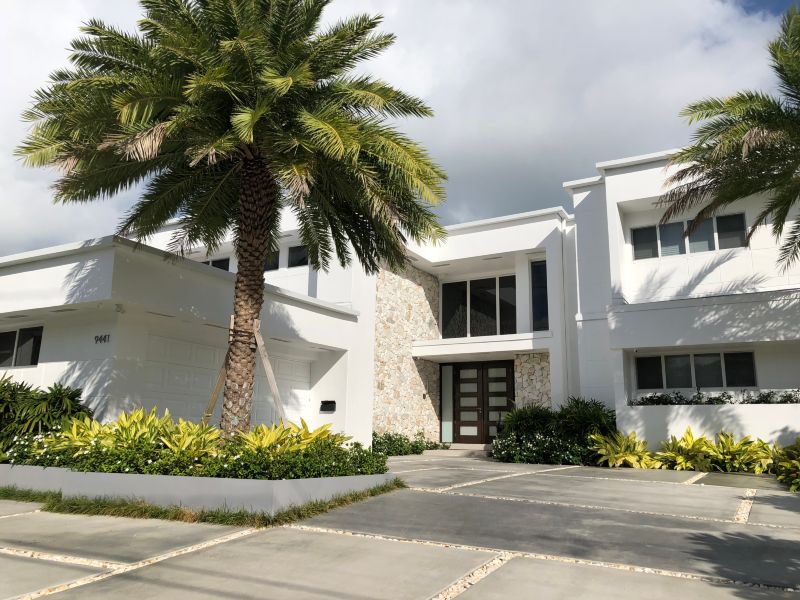 BAY HARBOR ISLAND