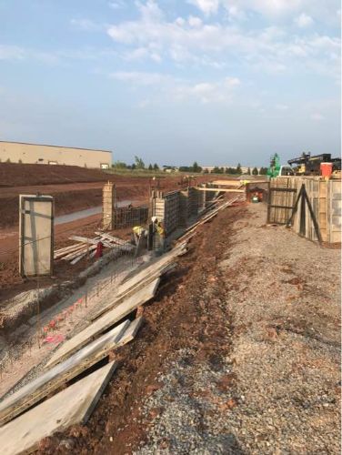 190,000 SF - Fox Star