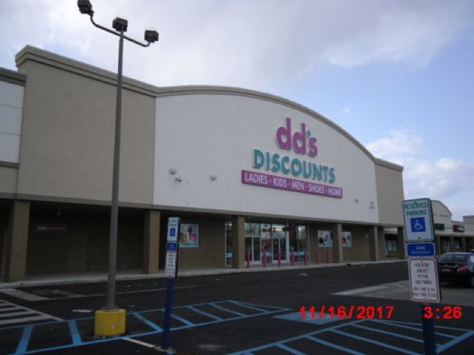 DD's Discount Store (Ross)