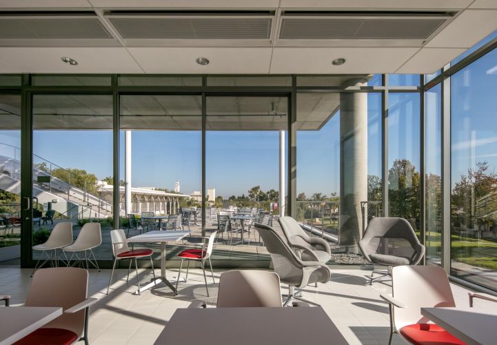 LMU&ndash; Life Sciences Building