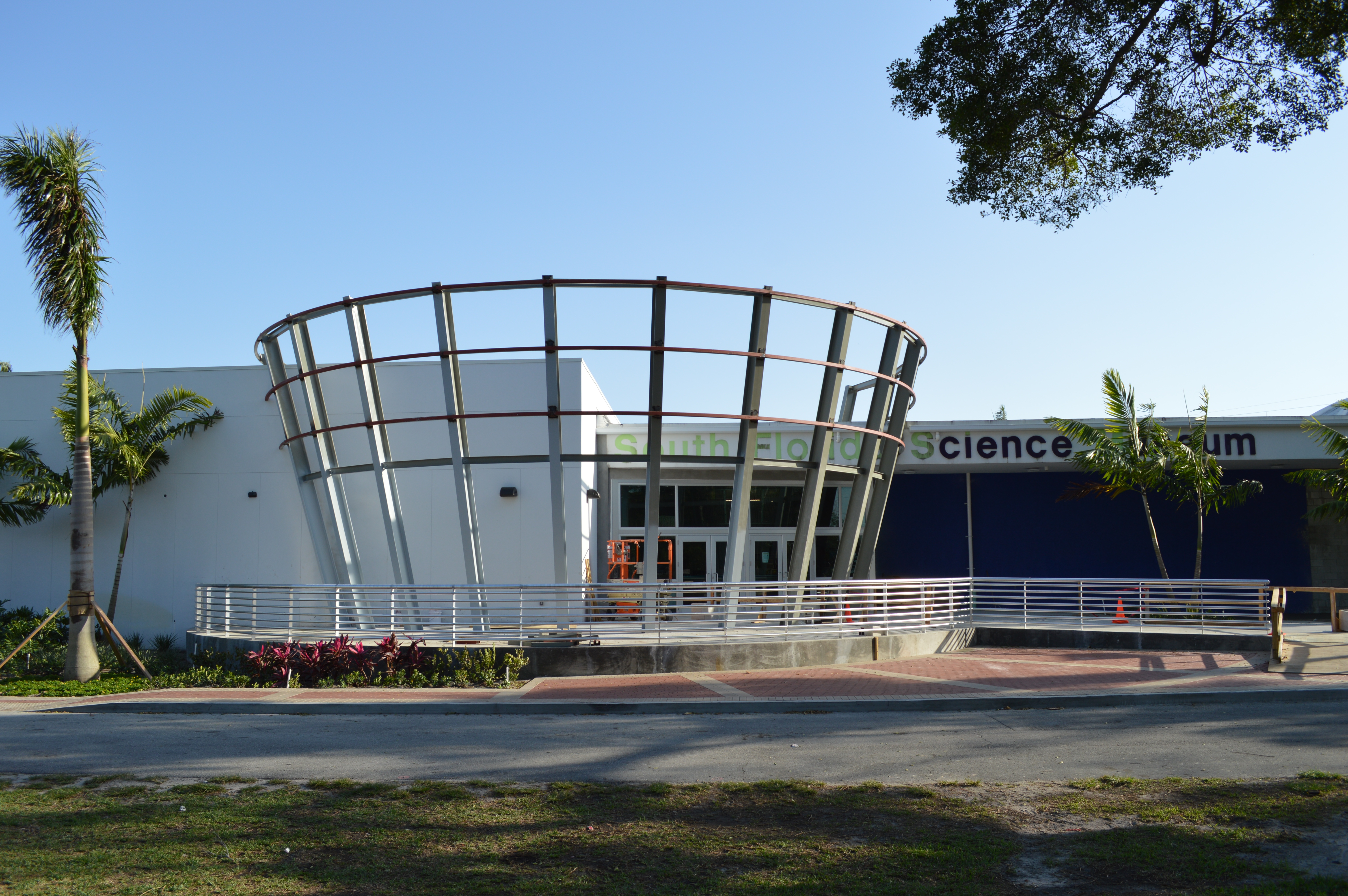 South Florida Science Museum